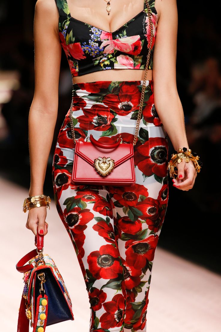 Dolce & Gabbana: Shaping Italian Luxury Fashion