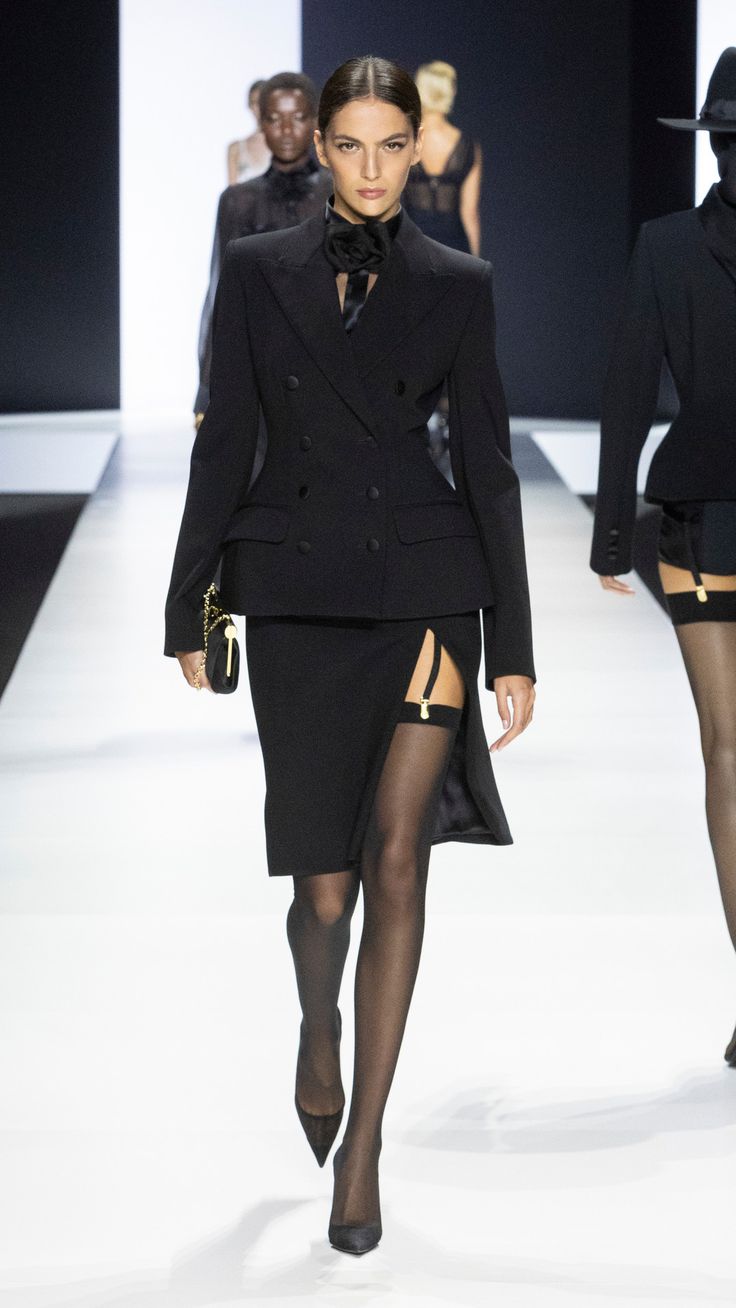 Unlock the Secrets of Dolce & Gabbana's Latest Collection!