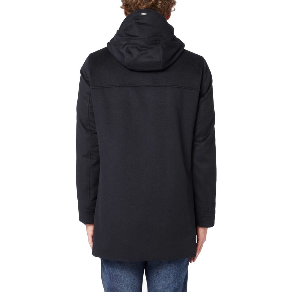 Discover the Herno Black Cashmere Coat, a masterful blend of 10% cashmere and 90% wool, embodying luxury and sophistication for the discerning individual.