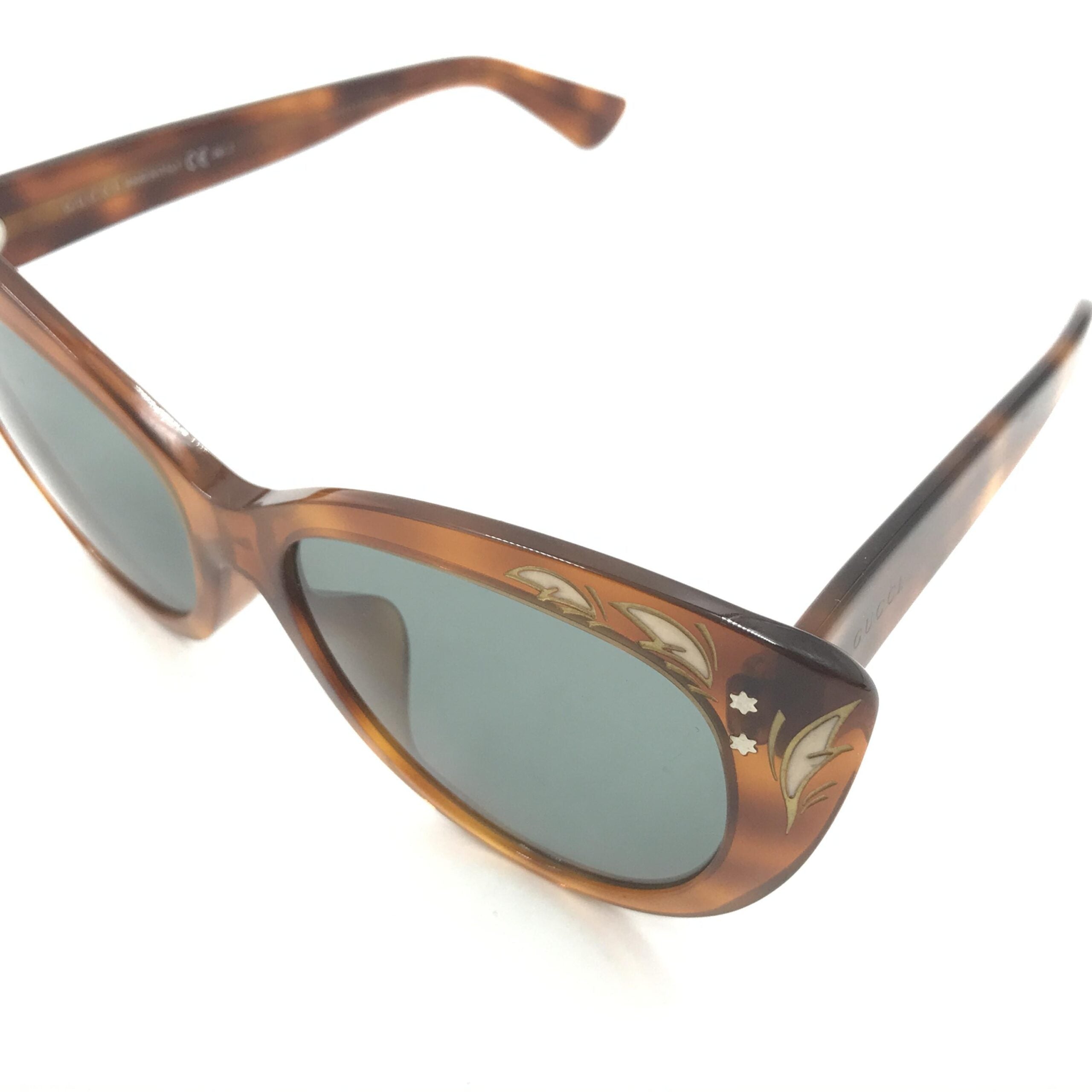 Gucci Cat Eye Sunglasses With Tortoise Shell