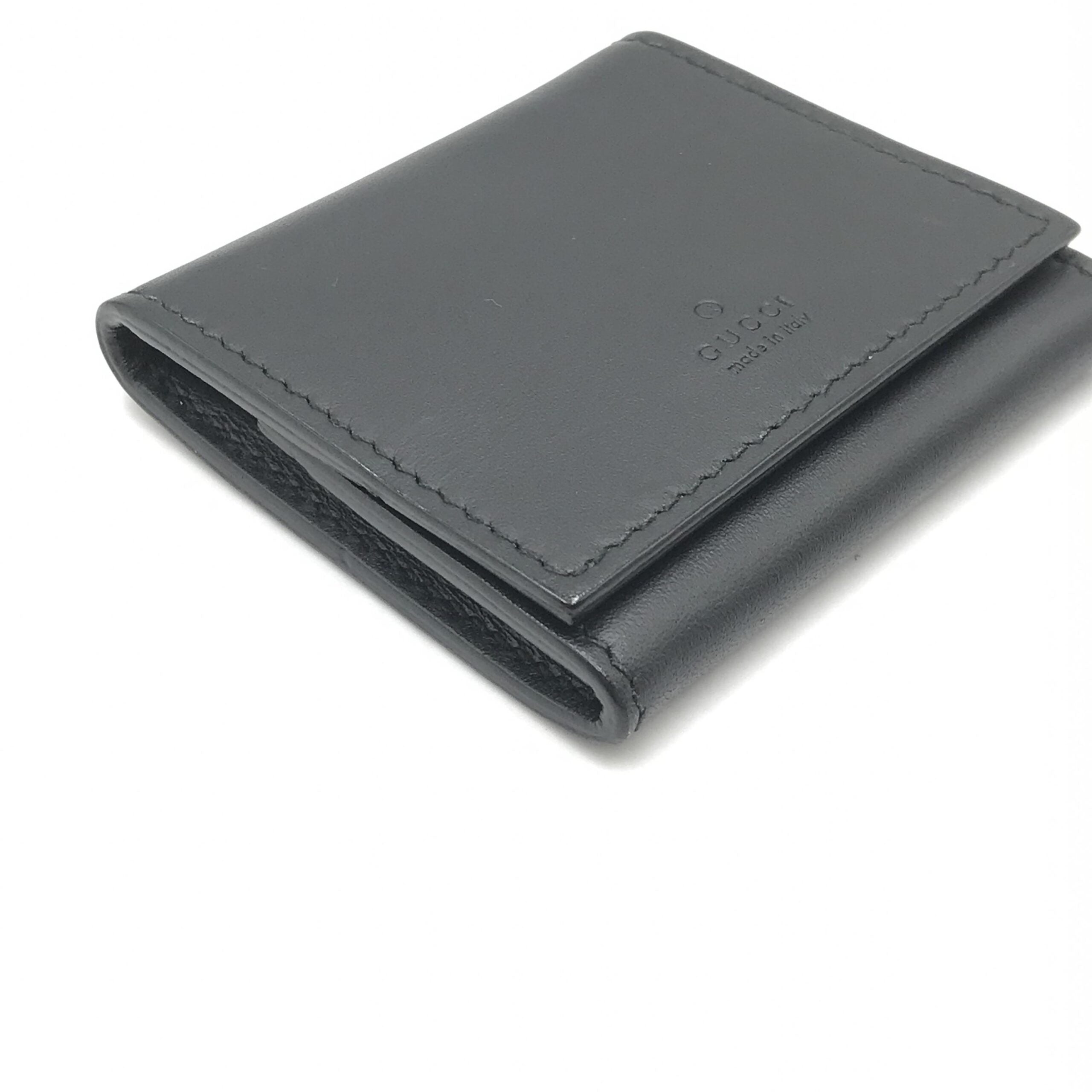 Gucci Compact Leather Wallet With Sleek Design