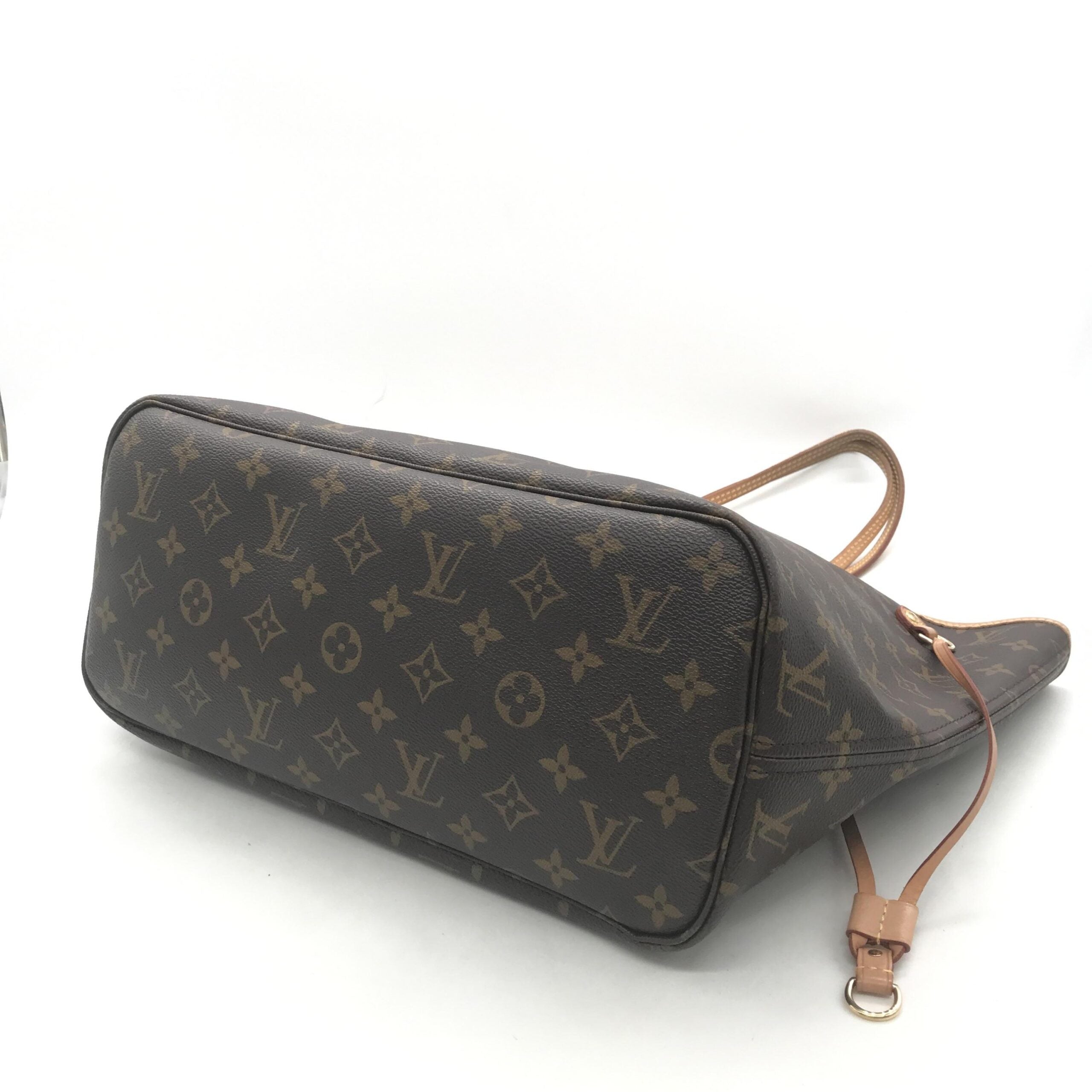 Louis Vuitton Monogram Neverfull MM Tote Bag
