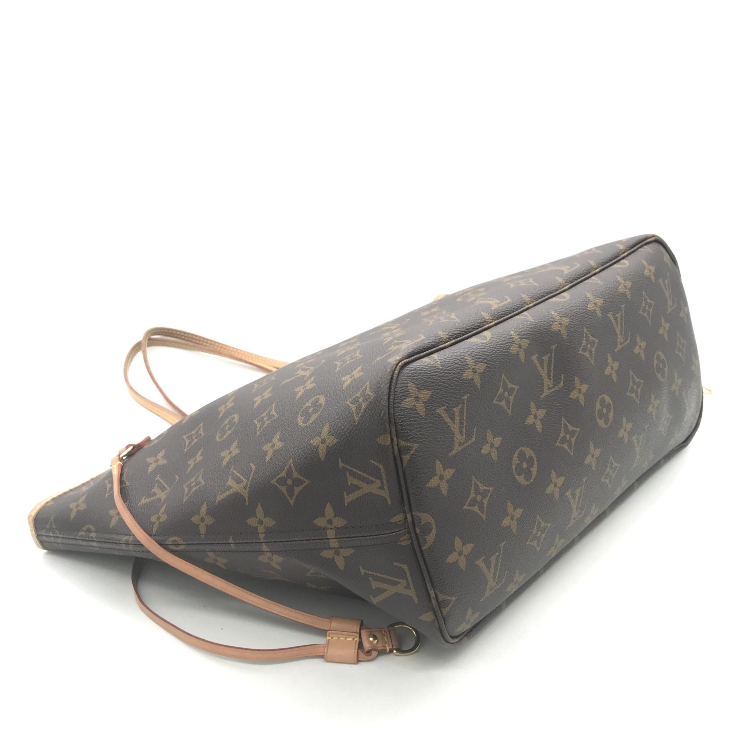 Louis Vuitton Monogram Neverfull MM Tote Bag
