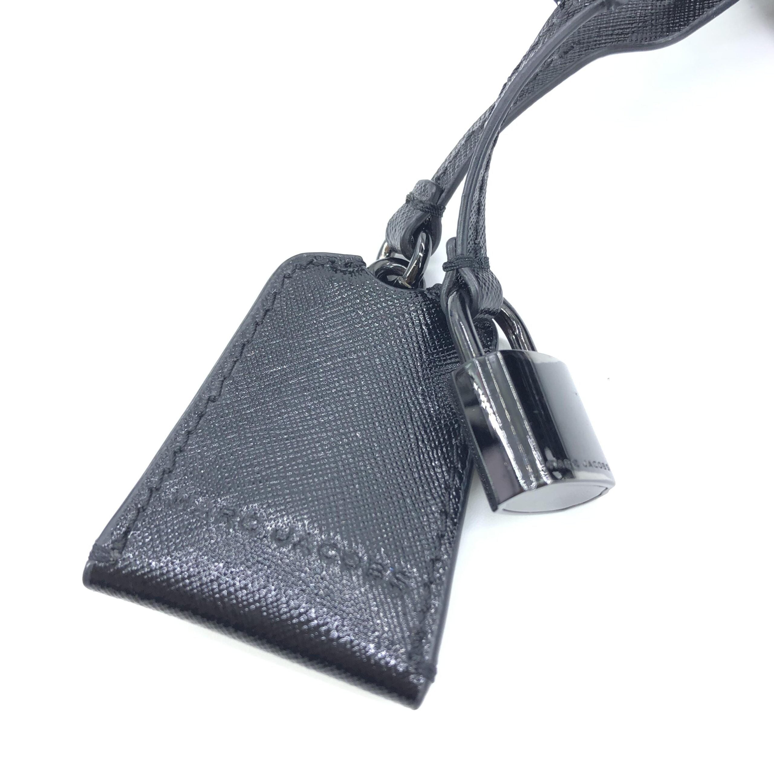 Marc Jacobs Saffiano 2 Way Handbag