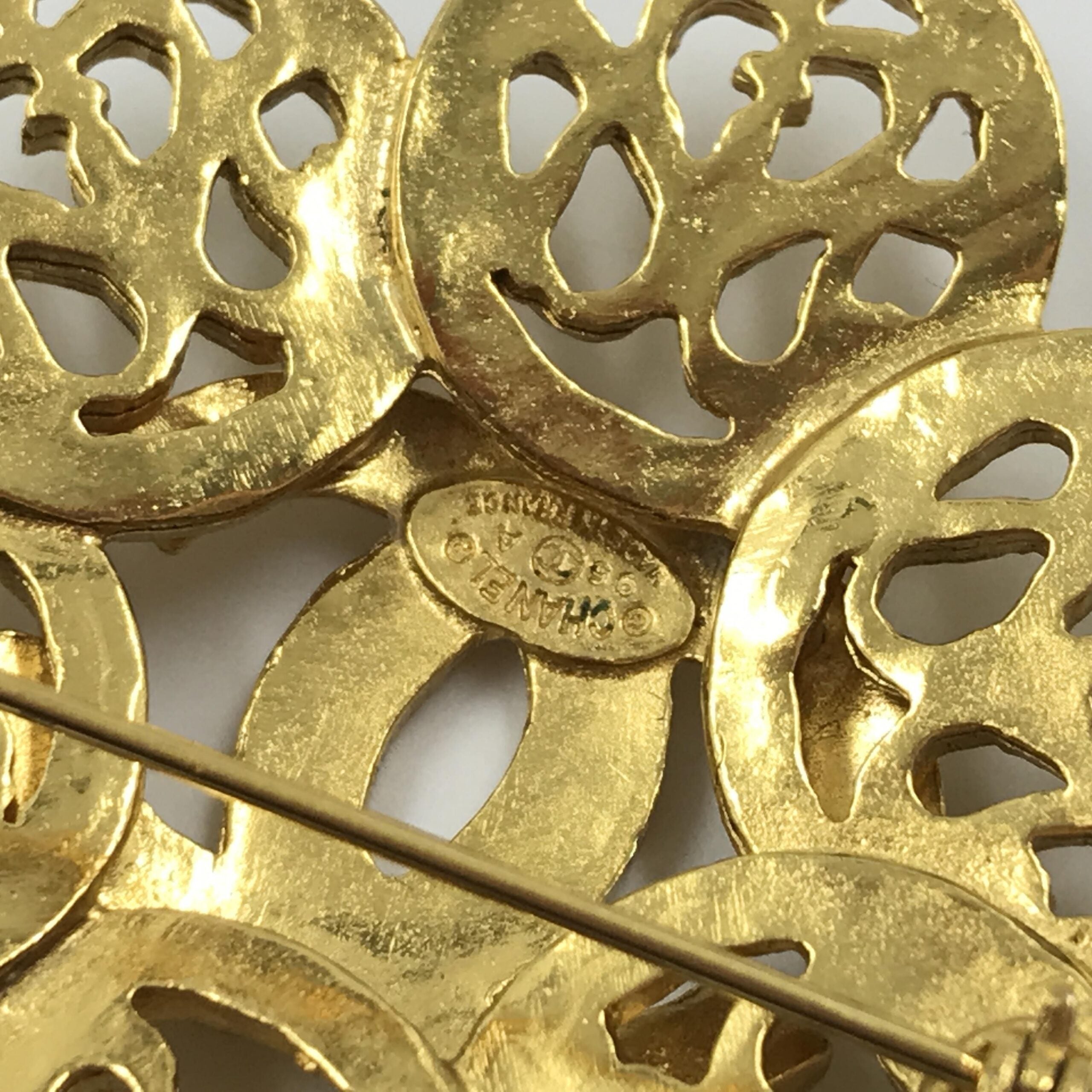 Chanel Costume Jewlery Vintage Brooch Coco Medallian