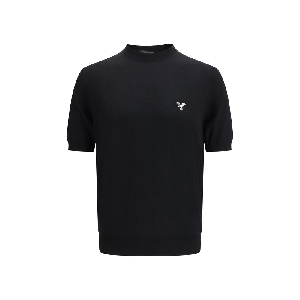 Indulge in the exquisite Prada Black Fleece Wool T-Shirt from the SS26 collection, where luxurious fleece wool meets meticulous craftsmanship for timeless elegance.