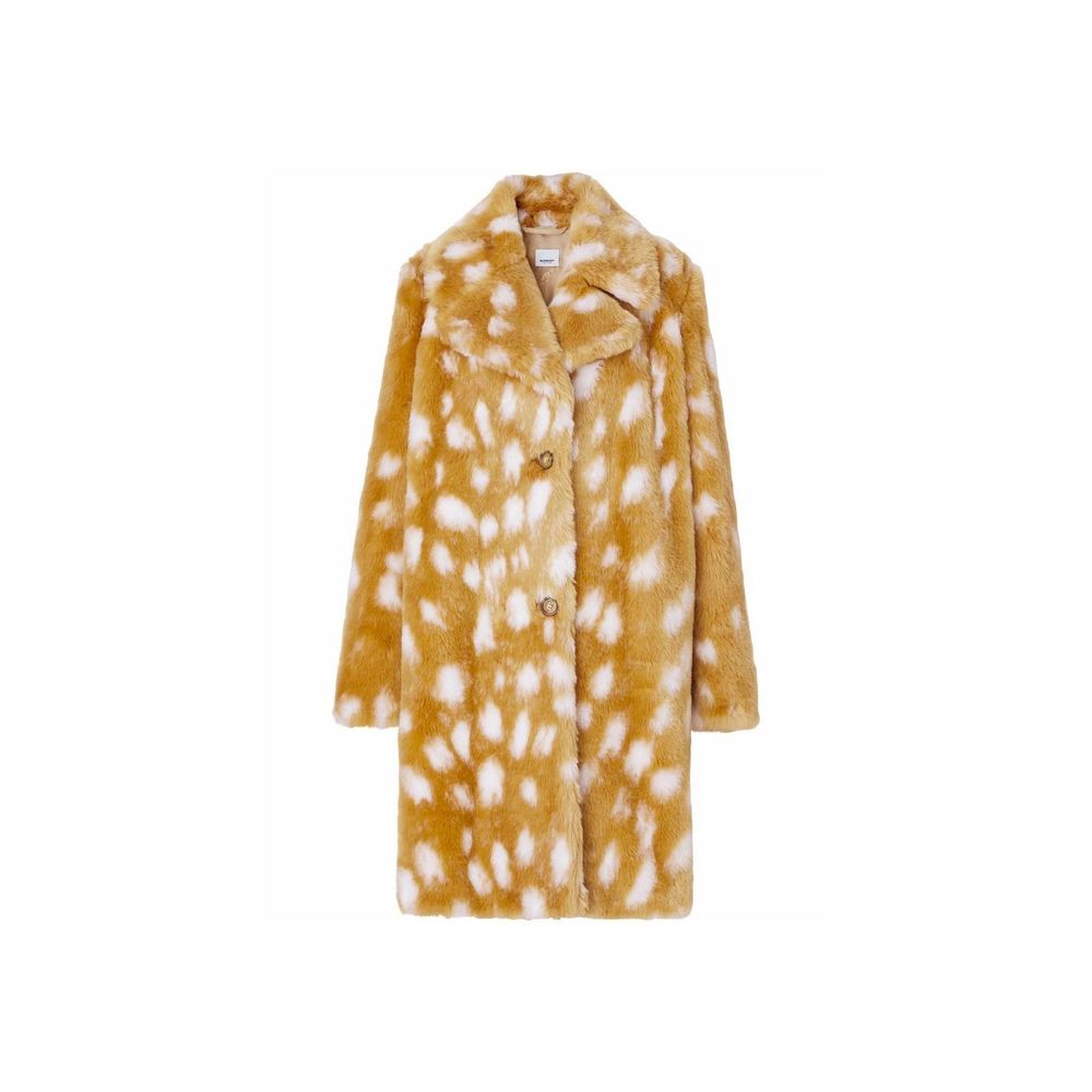 Experience the exquisite allure of the Burberry Beige Lambskin Coat, crafted from 100% luxurious lambskin, embodying timeless elegance and unparalleled craftsmanship.