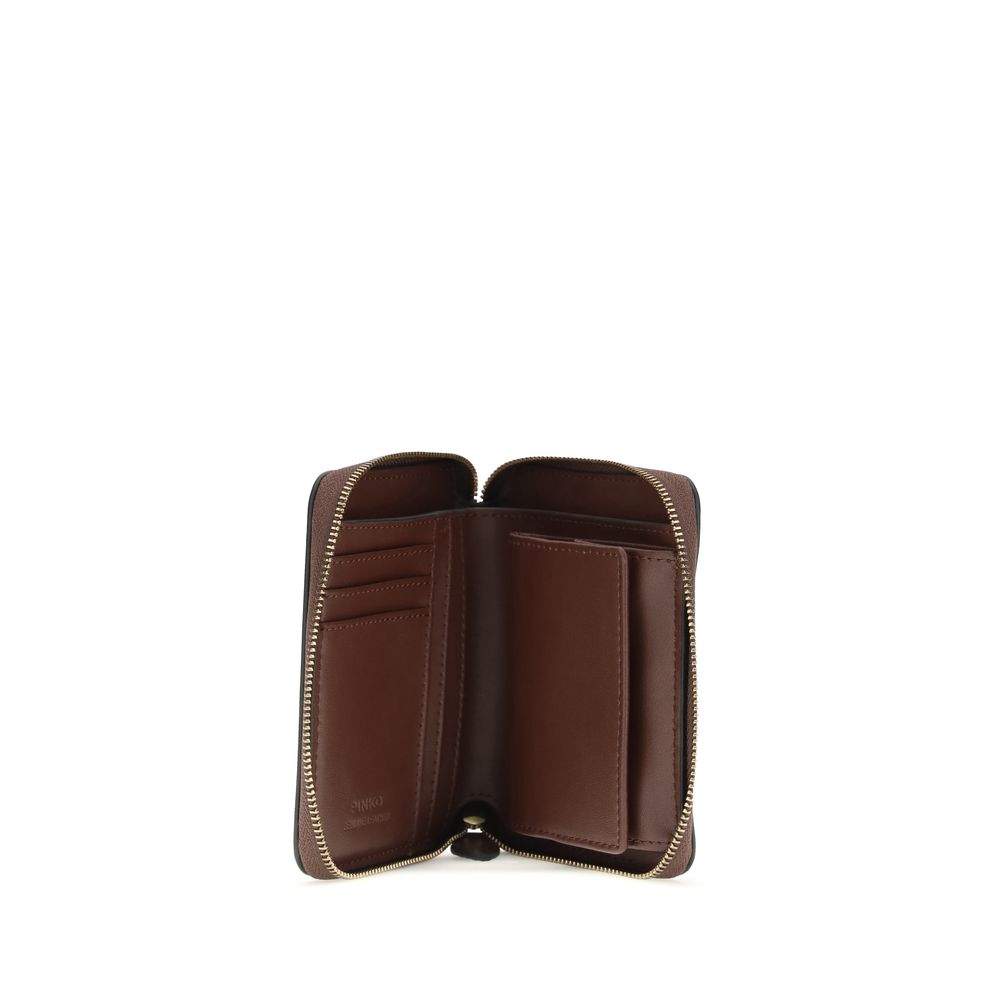 Discover the PINKO Brown Calf Leather Bos Taurus Wallet, a luxurious blend of exquisite craftsmanship and timeless elegance, perfect for the discerning individual.