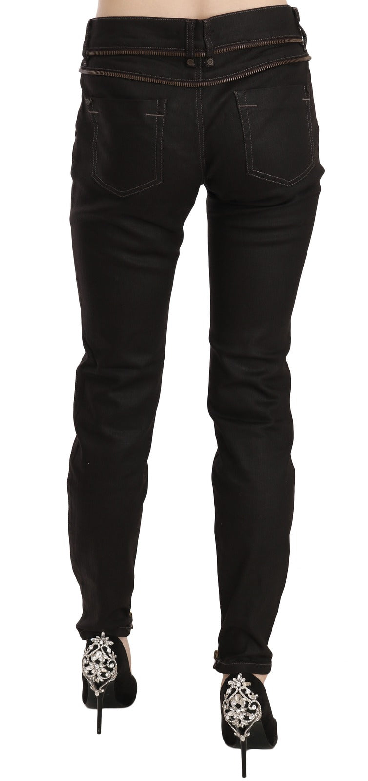 Indulge in the exquisite craftsmanship of John Galliano's Cotton Black Mid Waist Skinny Denim Jeans, where luxurious materials meet timeless elegance for every occasion.