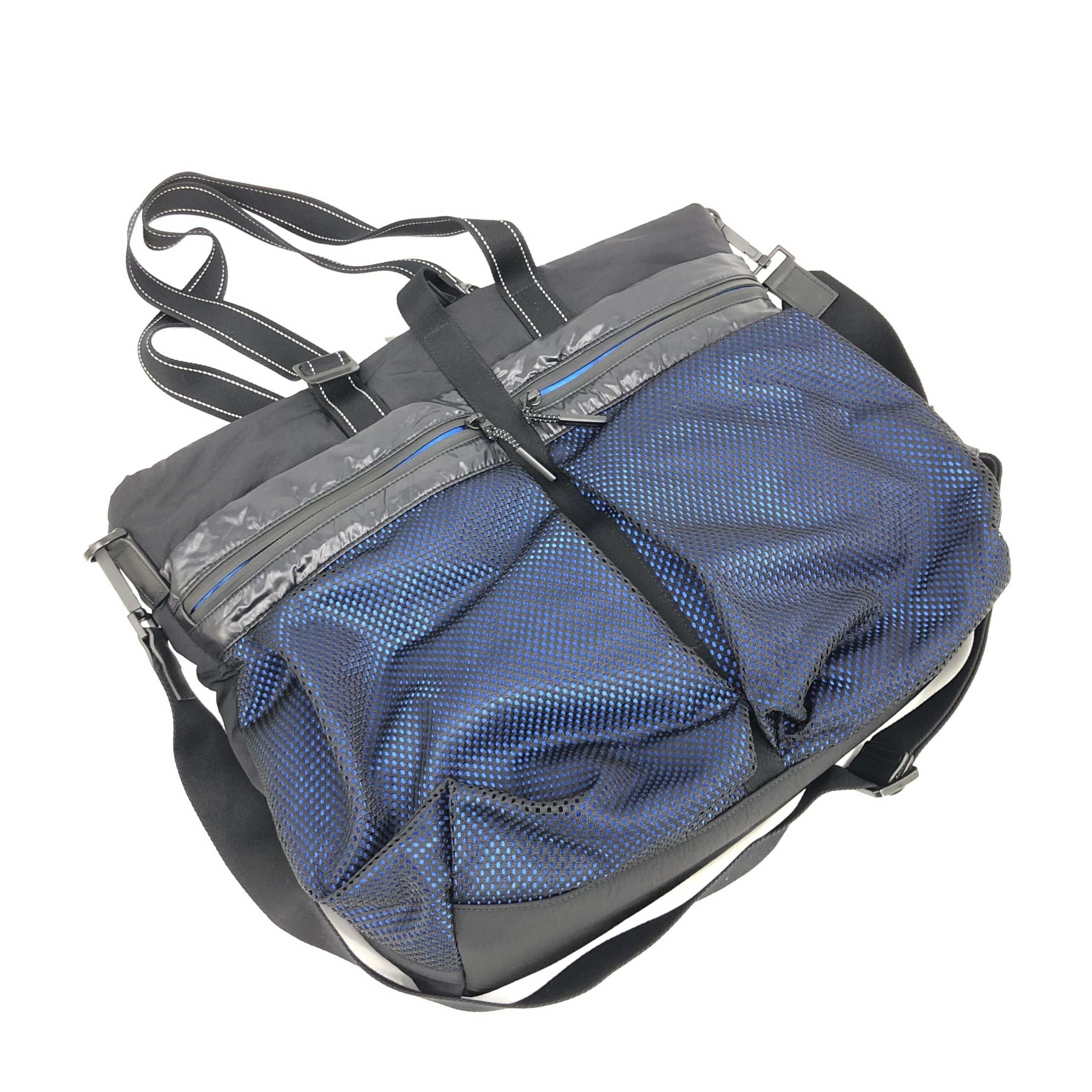 Bottega Veneta Black And Blue Nylon Convertible Tote - Artisanal Luxury