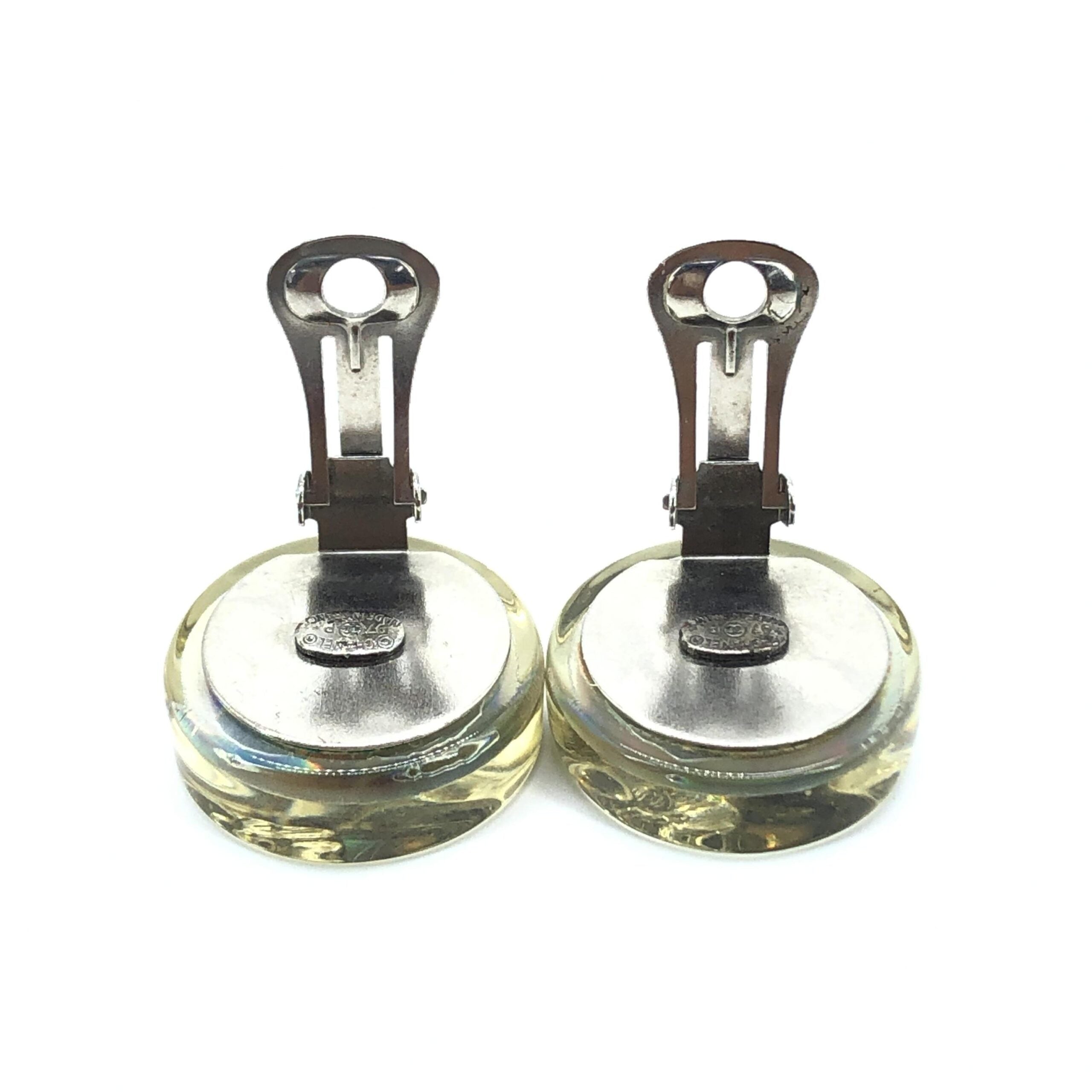 Chanel Vintage Holographic Logo Clip-On Earrings – Artisanal Luxury