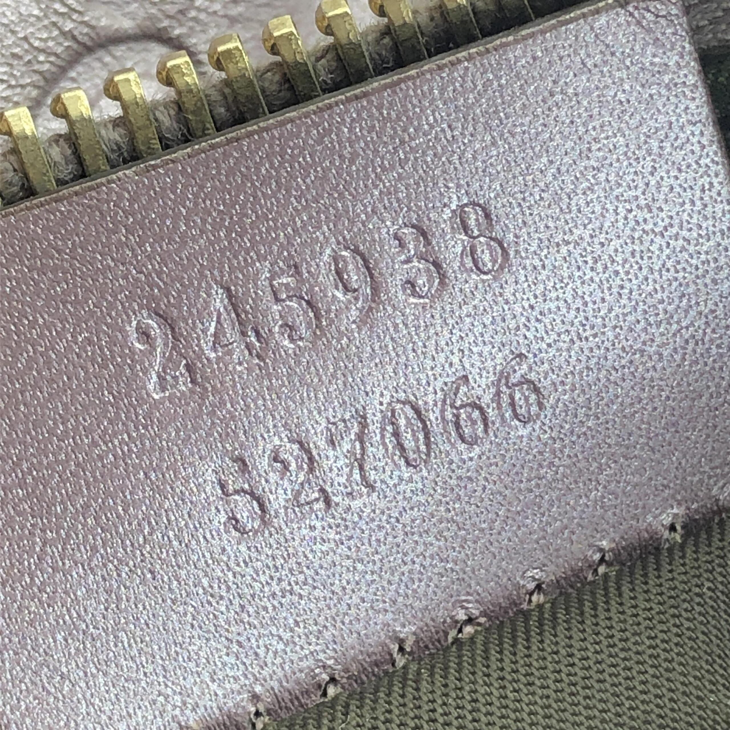 Metallic Guccissima Lovely Shoulder Bag