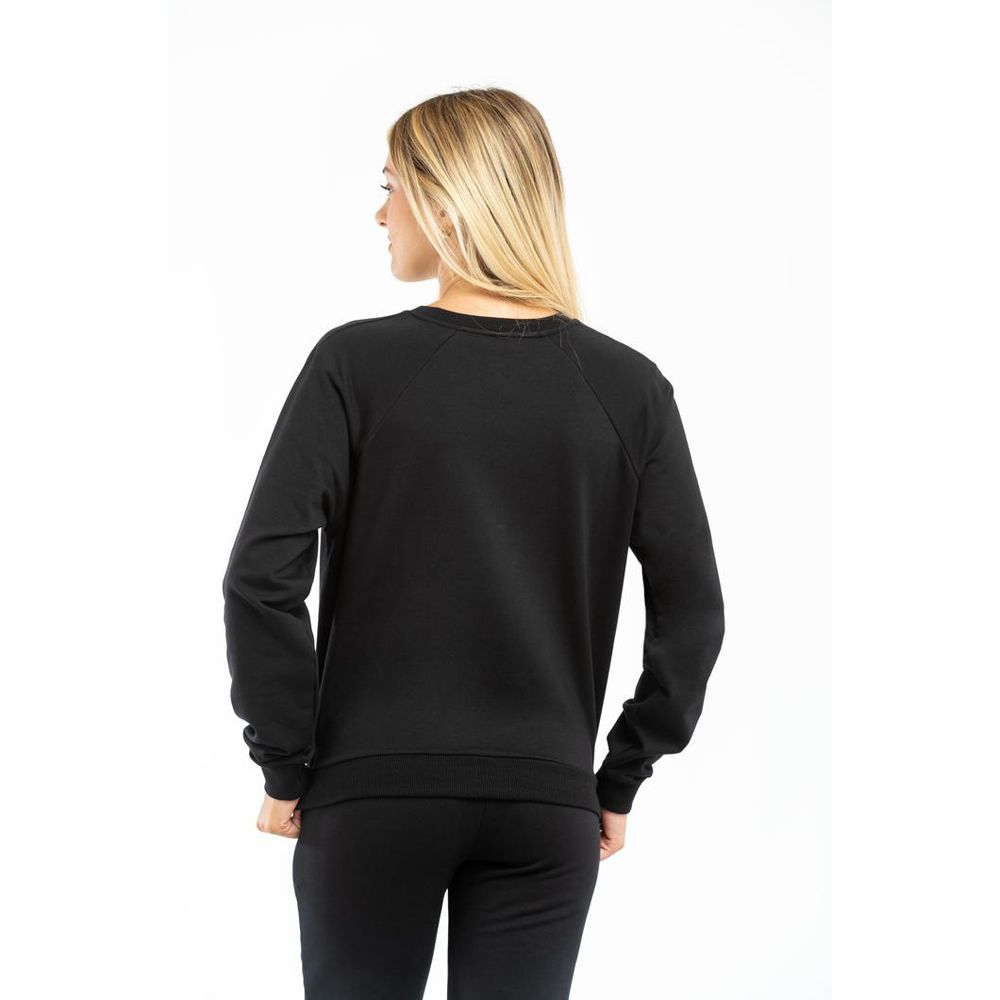Indulge in the Moschino Black Cotton Sweatshirt, a 2023 masterpiece of Italian craftsmanship, where luxurious comfort meets effortless elegance for the discerning individual.