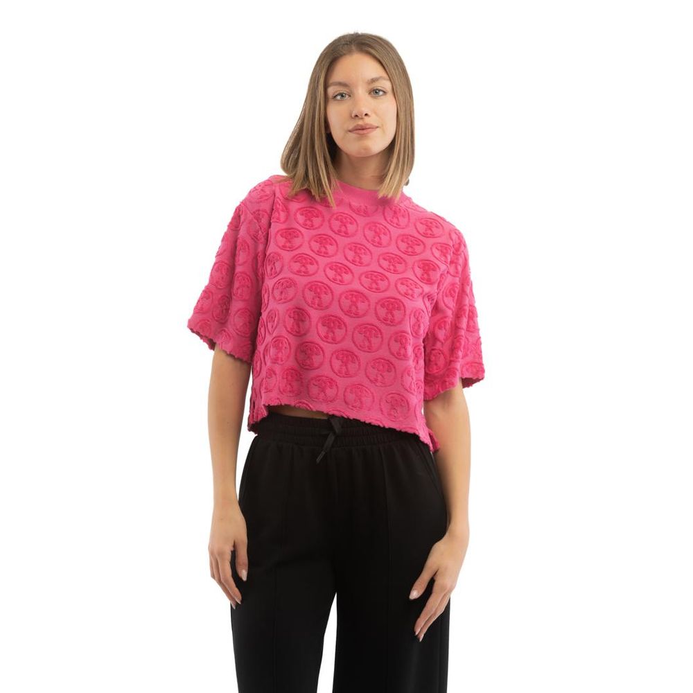Discover the Moschino Fuchsia Cotton T-Shirt, a 2023 masterpiece of Italian craftsmanship, blending luxurious comfort with vibrant elegance for the discerning individual.