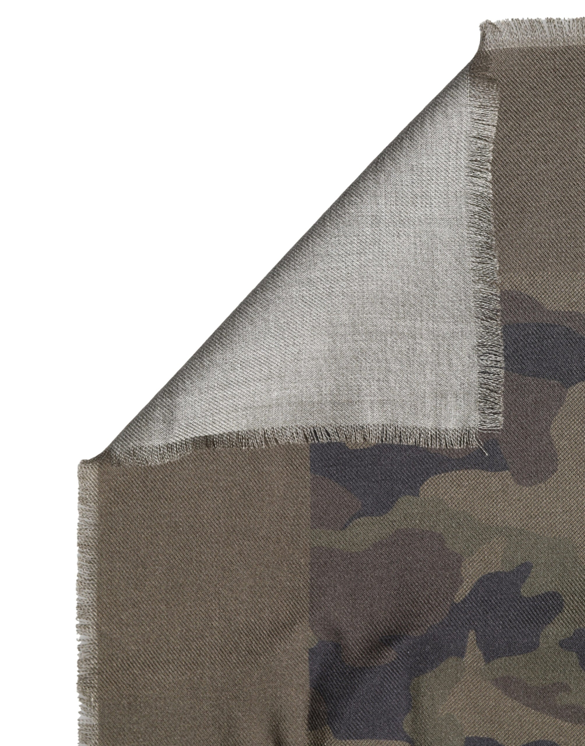 Dolce & Gabbana Green Camouflage Logo Cashmere 138cm x 137cm Men Scarf