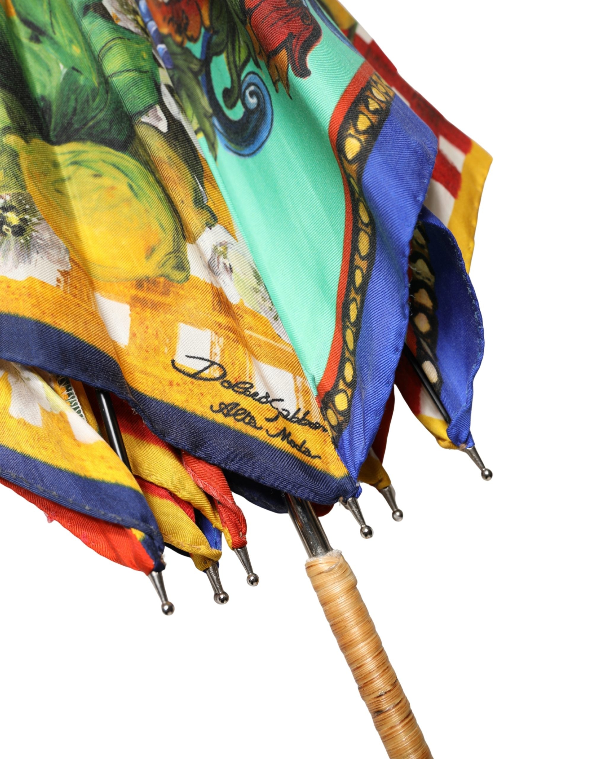 Discover the Dolce & Gabbana Multicolor Carretto Siciliano Print Umbrella, a luxurious blend of artistry and Italian craftsmanship, perfect for elevating your style.