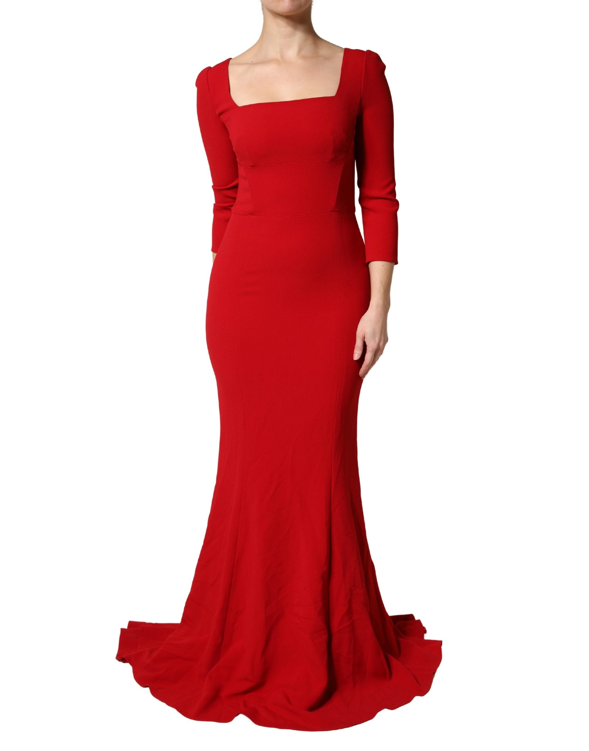 Experience unparalleled elegance with the Dolce & Gabbana Red Viscose Sheath Bodycon Mermaid Dress, crafted from luxurious materials for unforgettable moments of sophistication.