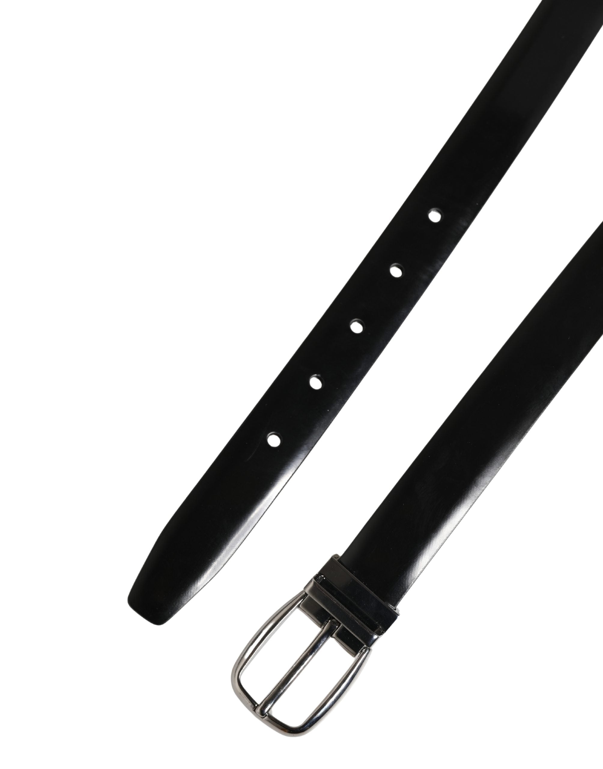 Discover the Dolce & Gabbana Men Black Classic Leather Metal Buckle Belt, a symbol of Italian craftsmanship and timeless elegance, perfect for the discerning individual.