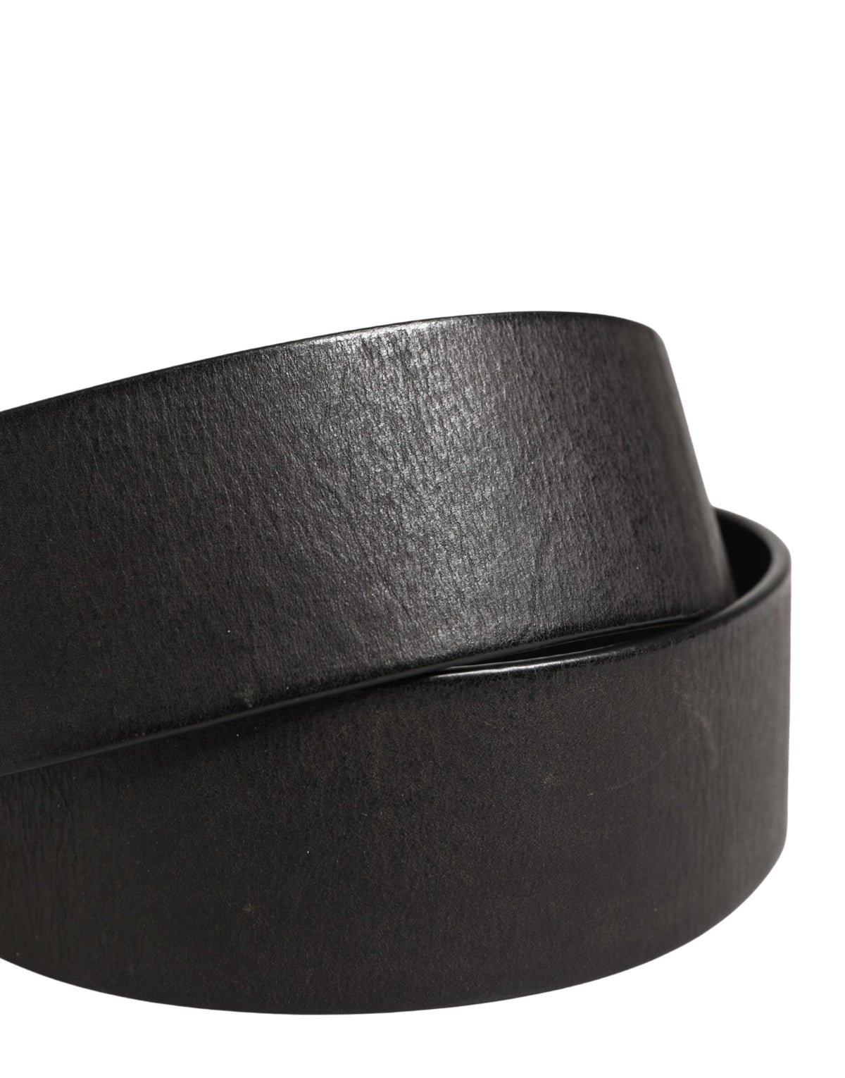 Dolce & Gabbana Classic Leather Belt - Luxury Redefined