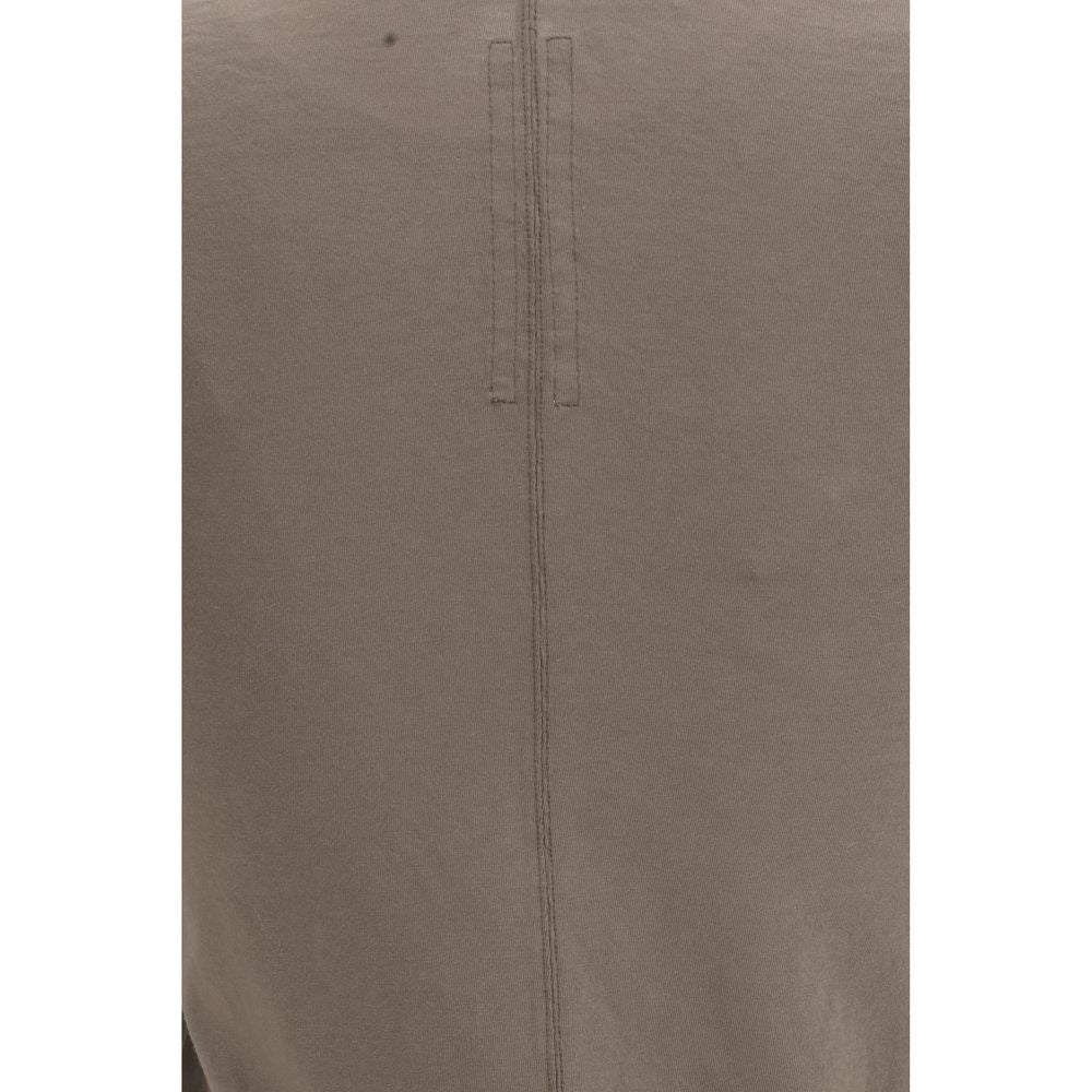 Elevate your style with the Rick Owens Brown Cotton T-Shirt, a luxurious blend of avant-garde design and exquisite craftsmanship, perfect for the discerning individual.