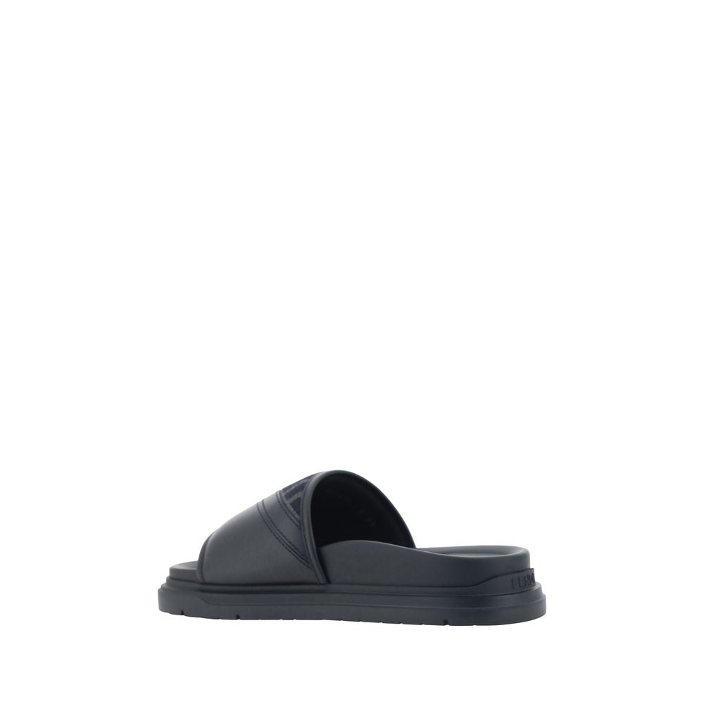 Elevate your summer style with Fendi Gray Fabric Flat Sandals, crafted from luxurious jacquard and designed for effortless elegance in every step.