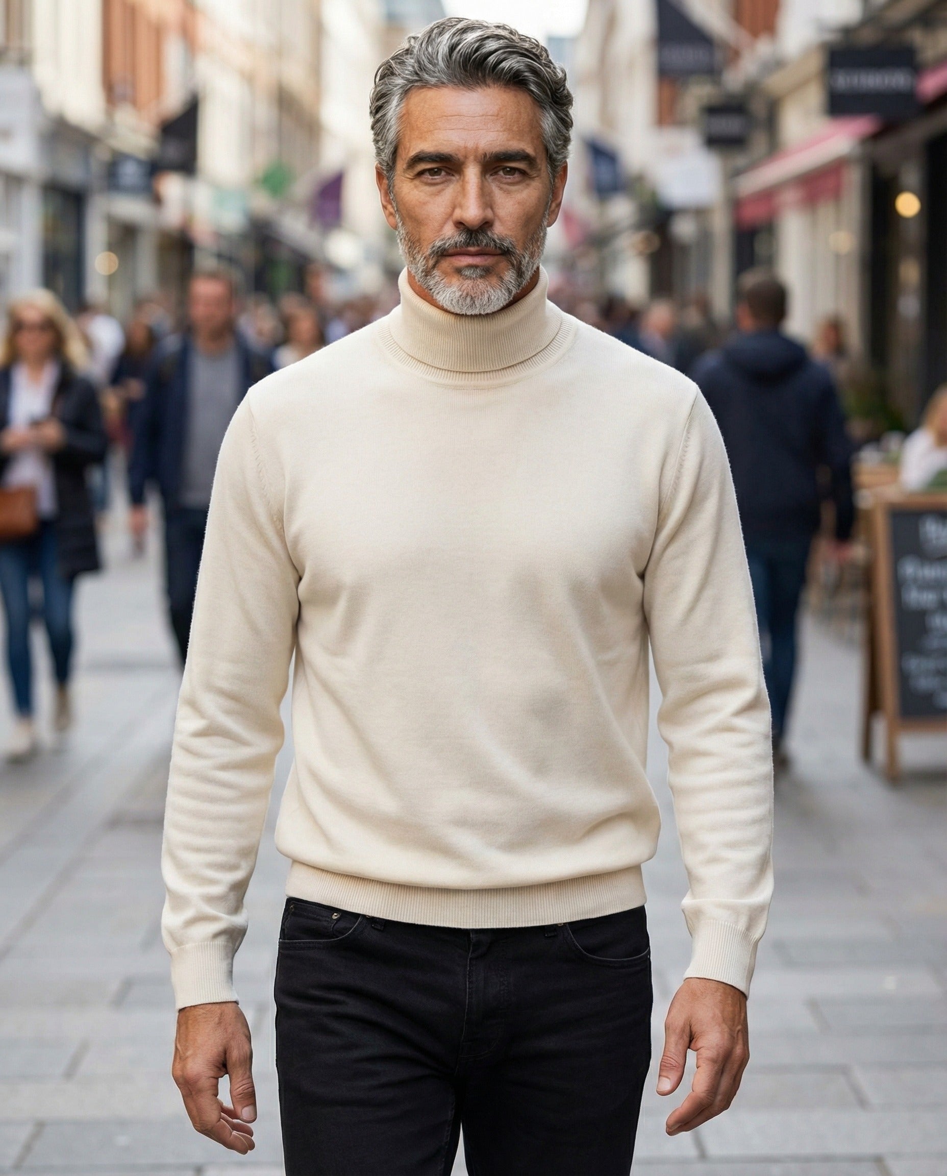 Brunello Cucinelli White Cashmere Turtleneck