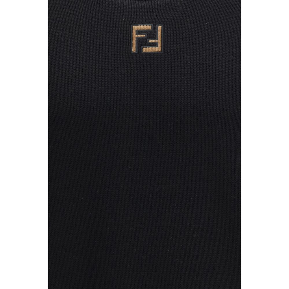 Elevate your wardrobe with the Fendi Black Fleece Wool Sweatshirt, a masterpiece of luxurious fleece wool, blending timeless elegance with artisanal craftsmanship for the discerning individual.
