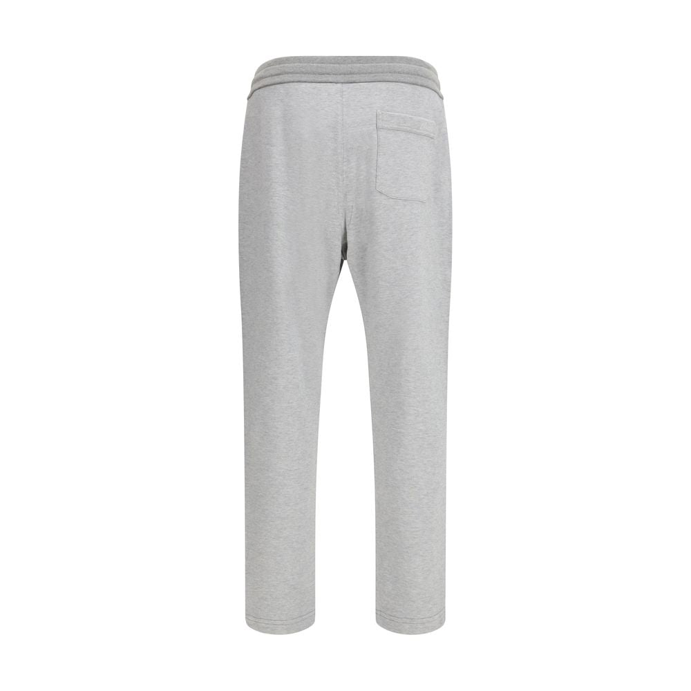 Indulge in the Brioni Gray Cotton Sweatshirt from the SS26 collection, a masterpiece of 100% cotton that embodies timeless elegance and luxurious comfort for discerning individuals.