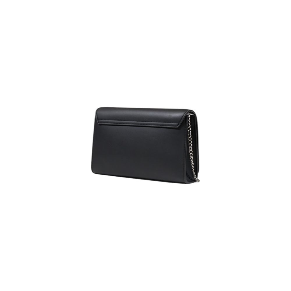 Discover the Love Moschino Black Polyethylene Handbag, a luxurious blend of exquisite craftsmanship and modern elegance, perfect for elevating your sophisticated style.