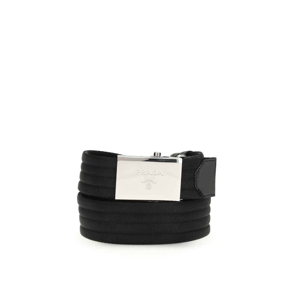 Discover the Prada Black Polyester Thin Belt, a masterpiece of exquisite craftsmanship and modern elegance, perfect for elevating any ensemble with timeless sophistication.