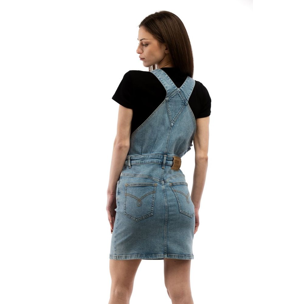 Discover the Moschino Multicolor Cotton Casual Dress, a luxurious blend of 98% cotton and 2% elastane, designed for effortless elegance and timeless style.