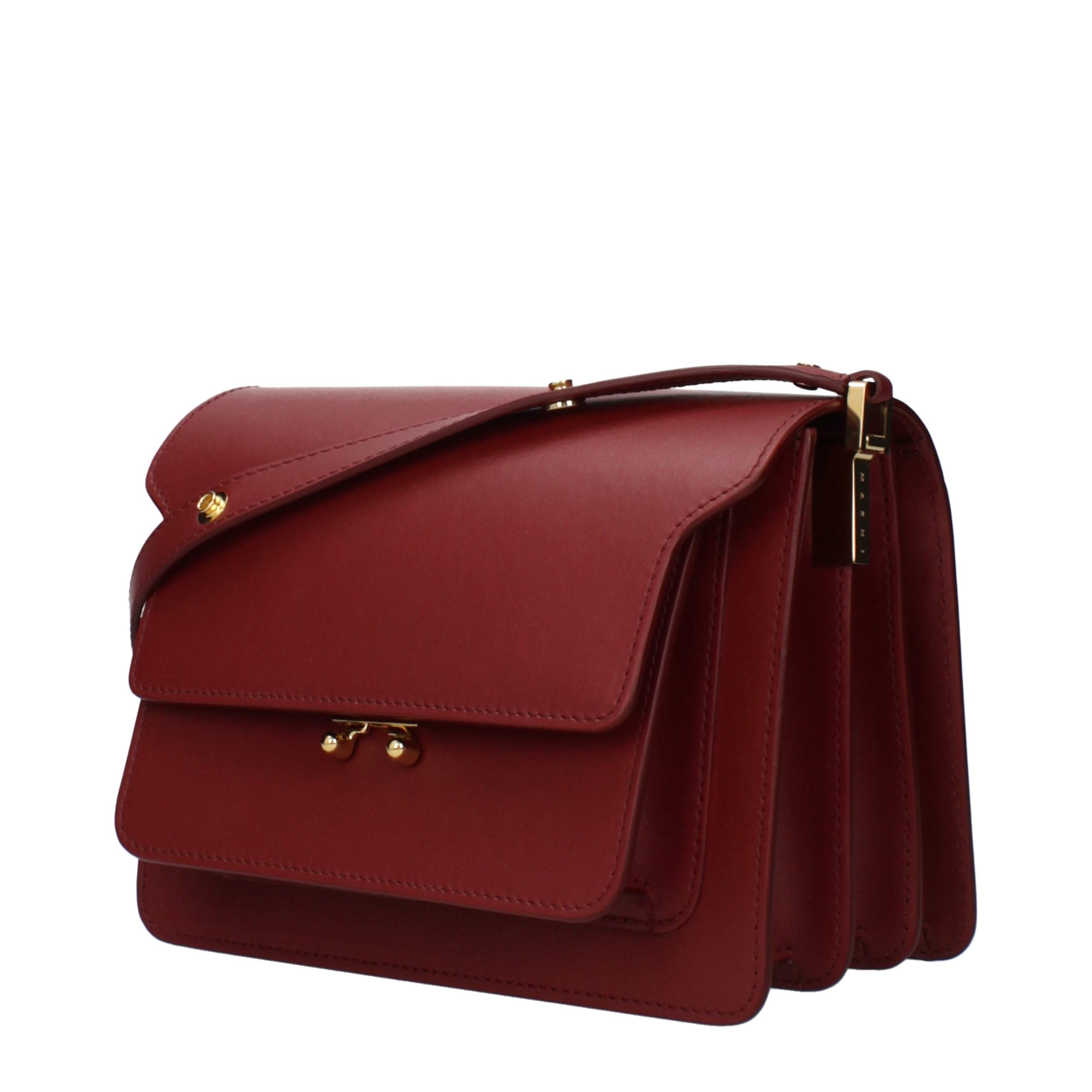 Elevate your style with the Marni Red Leather Shoulder Bag, a masterpiece of luxury craftsmanship that embodies timeless elegance and sophisticated allure.