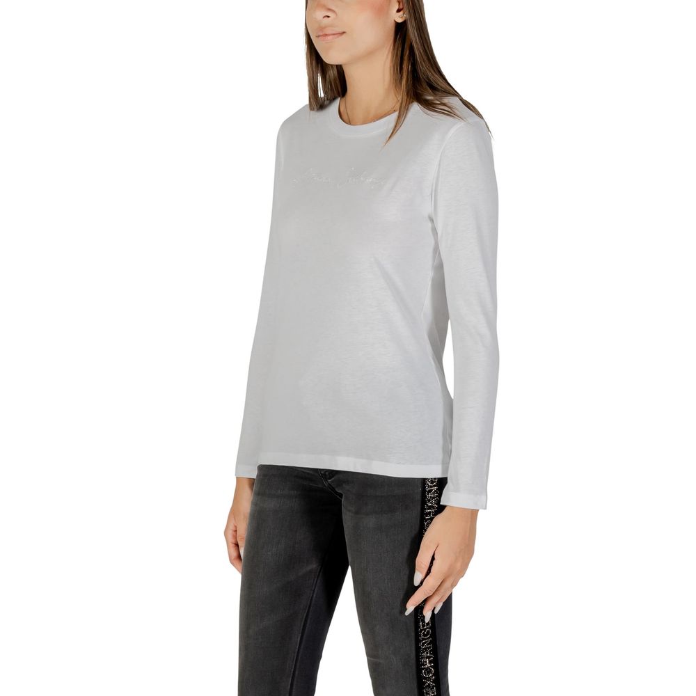 Elevate your wardrobe with the Armani Exchange White Cotton Long Sleeve T-Shirt, a luxurious staple crafted from 100% cotton, embodying timeless elegance and effortless sophistication.