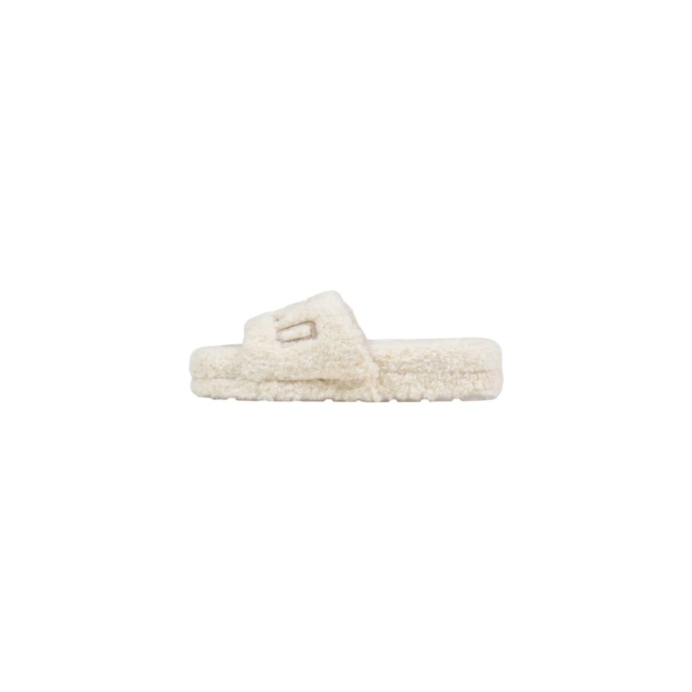 Ralph Lauren Cream Textile Slippers – Elevate Your Luxury Comfort