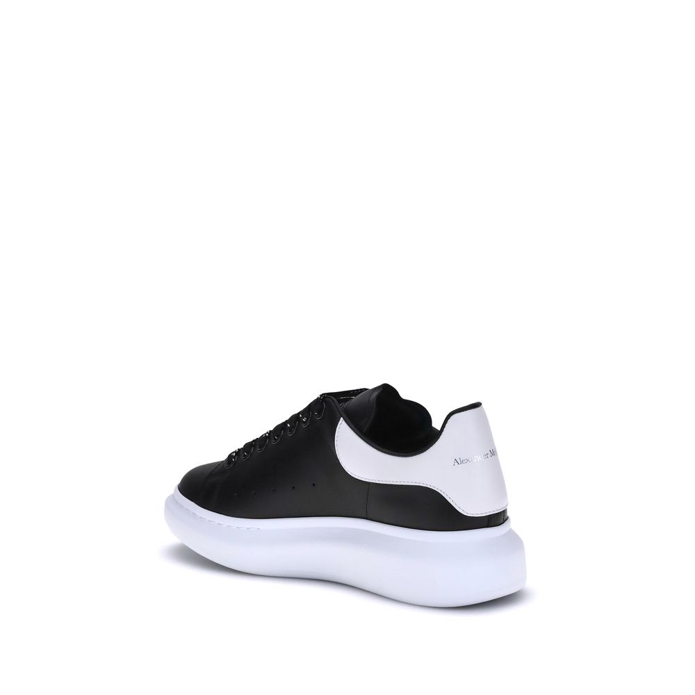 Elevate your style with Alexander McQueen's Black Calf Leather Bos Taurus Platform Sneakers, a fusion of exquisite craftsmanship and bold design for the discerning fashion connoisseur.