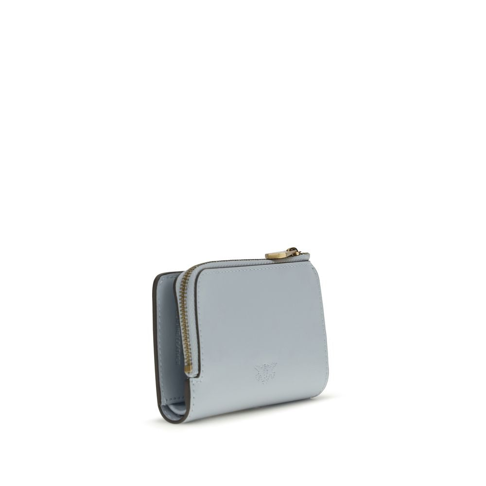 Discover the PINKO Blue Calf Leather Bos Taurus Wallet, a masterpiece of nappa leather craftsmanship, blending luxury and sophistication for the discerning individual.