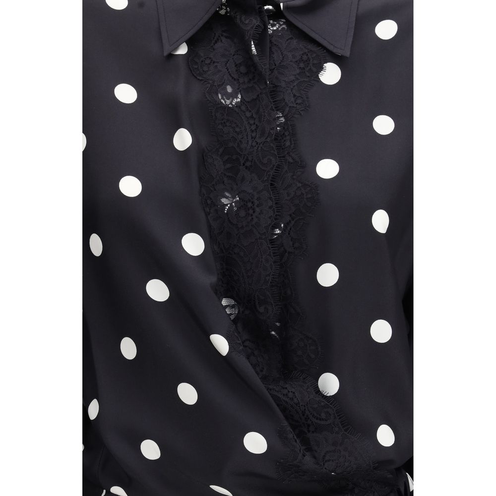 Discover the Max Mara Black Silk Casual Dress, a masterpiece of 100% silk with polka dot lace detailing, embodying timeless elegance for every sophisticated occasion.