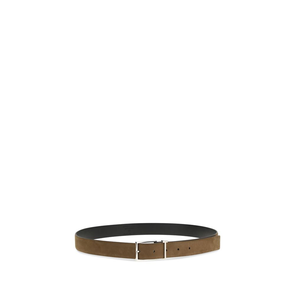 Experience the epitome of sophistication with the Tom Ford Brown Calf Leather Bos Taurus Regular Belt, a luxurious accessory that transforms any ensemble into a statement of elegance.
