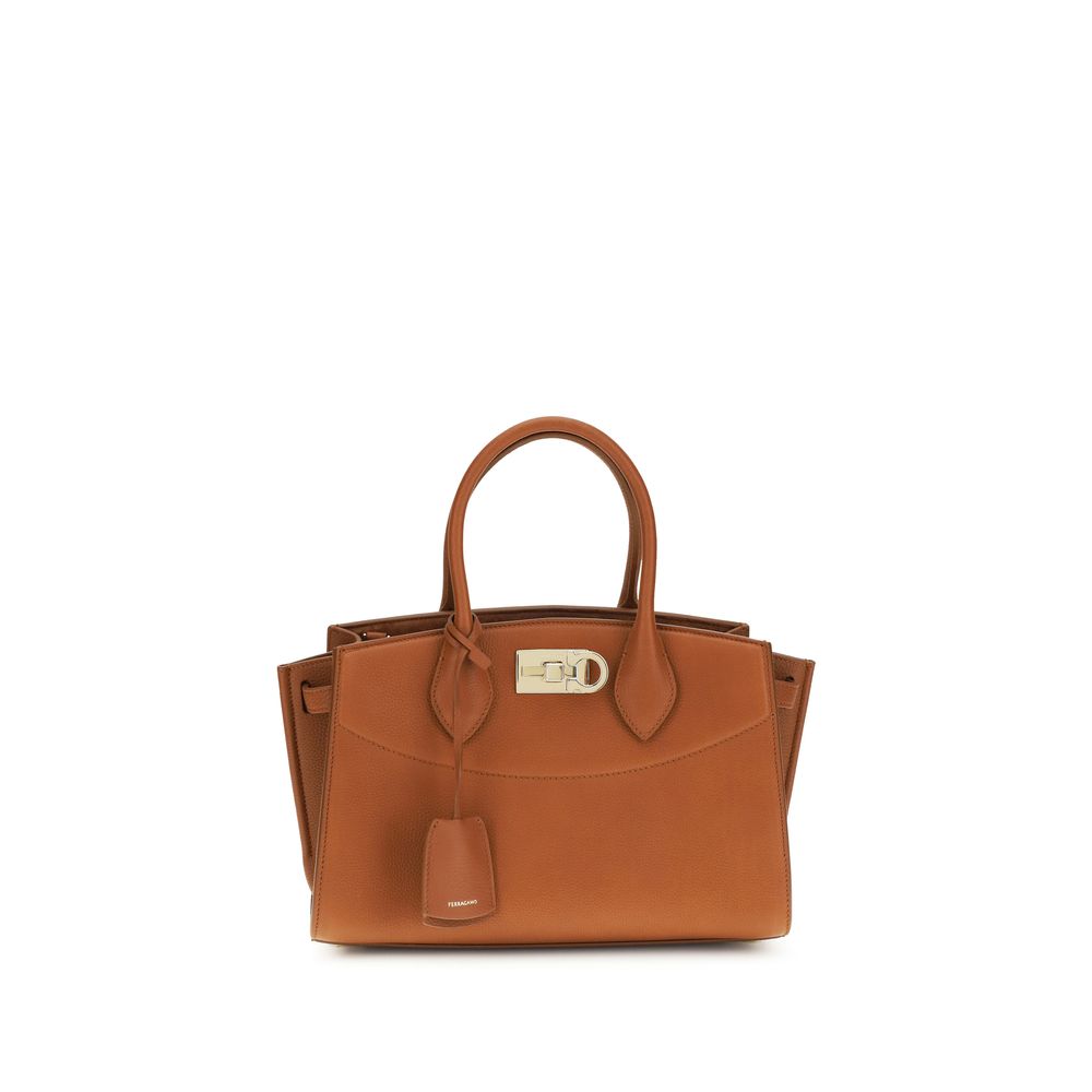 Discover the Ferragamo Brown Calf Leather Bos Taurus Shoulder Bag from the SS26 collection, a luxurious blend of exquisite craftsmanship and timeless elegance.