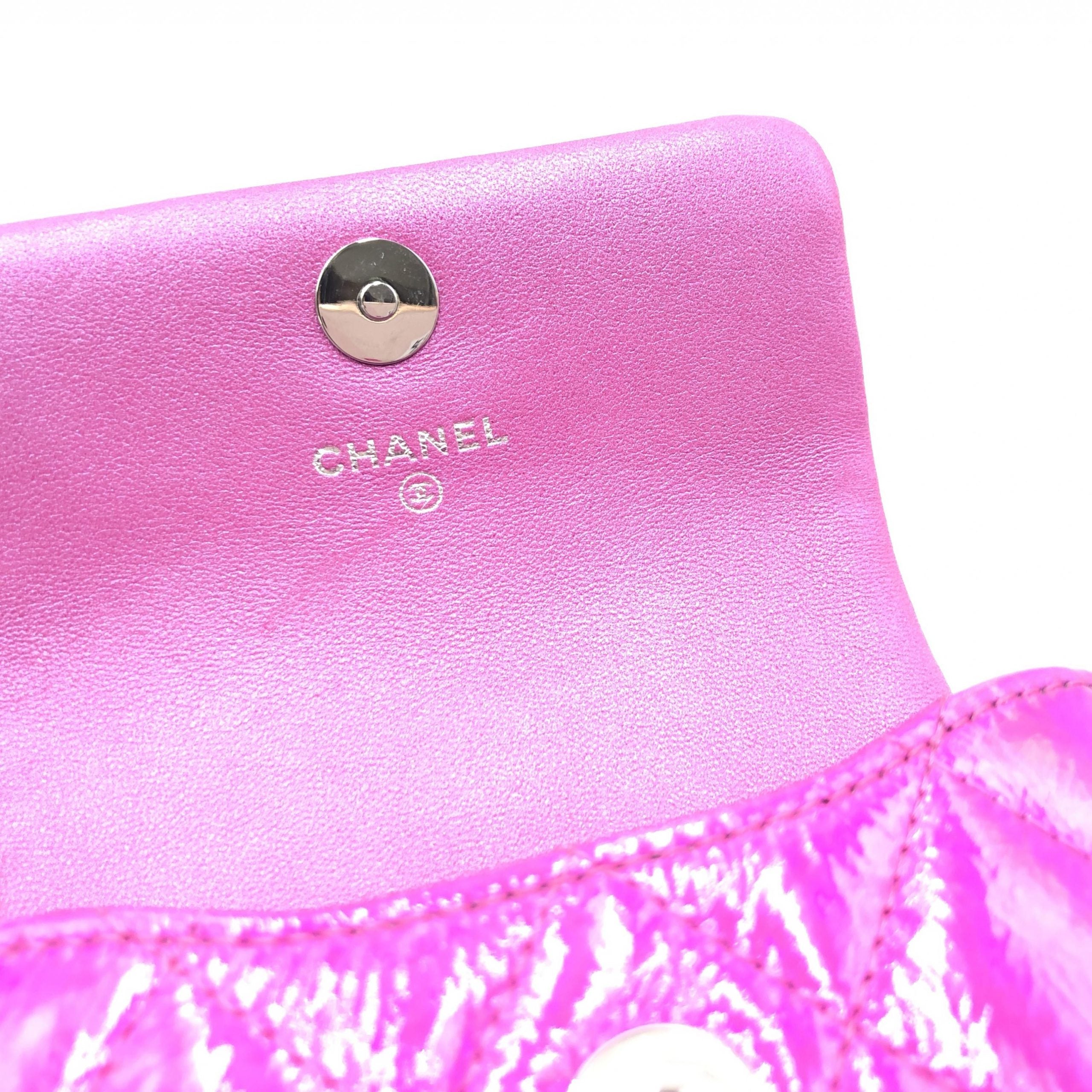 Chanel Iridescent Pink Quilted Leather Pouch - Artisanal Luxury