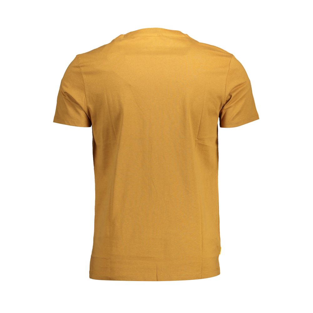 Elevate your wardrobe with the Timberland Marrone Organic Cotton Men's T-Shirt, where luxurious organic cotton meets effortless sophistication for the discerning individual.