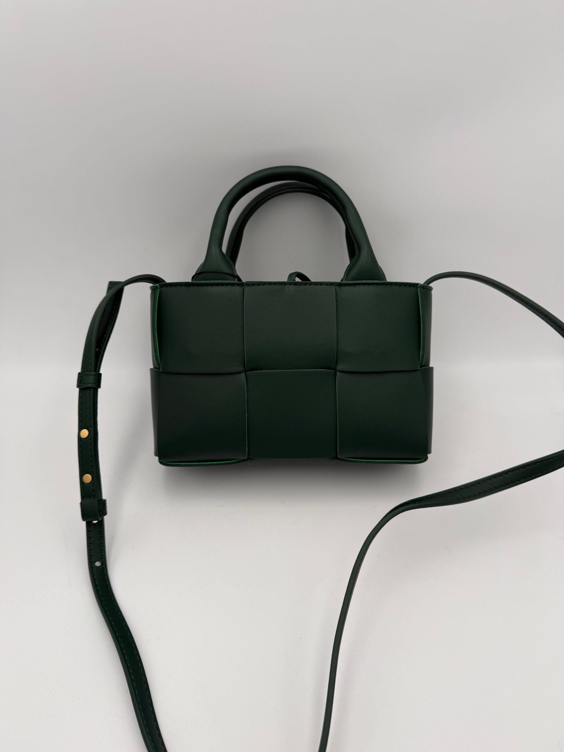 Bottega Veneta Candy Arco Shoulder Bag - Artisanal Luxury