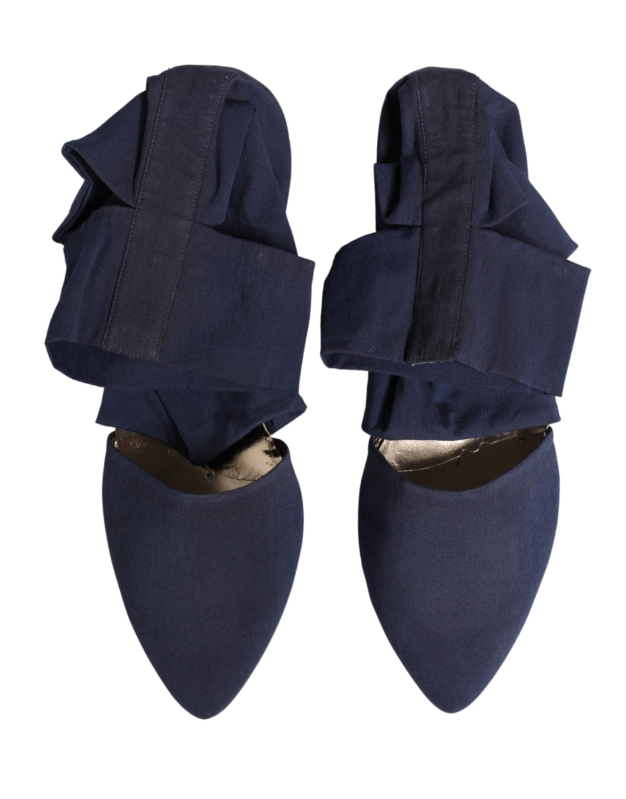 Step into a world of elegance with Dolce & Gabbana's blue cotton ankle boots, where Italian craftsmanship meets luxurious design for the discerning individual.