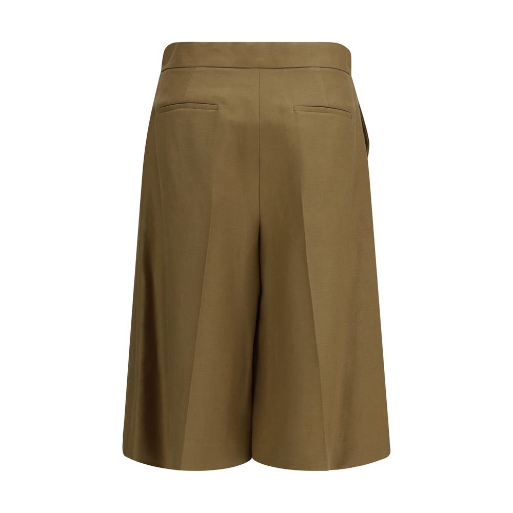 Elevate your summer elegance with Max Mara Bicolor Linen Bermuda Shorts, expertly crafted from luxurious linen for timeless sophistication and effortless style.