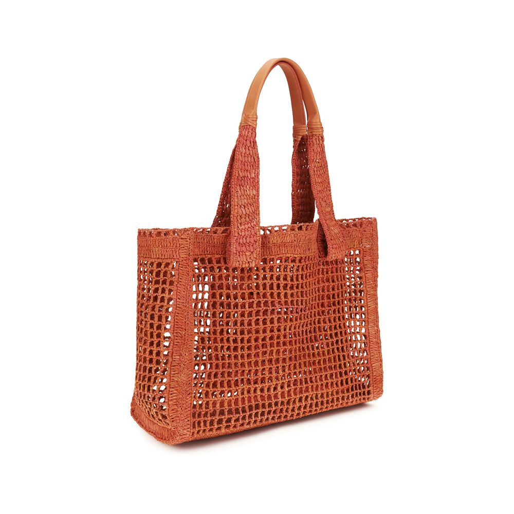 Elevate your style with the Chloé Multicolor Raffia Shoulder Bag, a luxurious blend of handcrafted raffia and buffalo leather, perfect for summer elegance and sophistication.