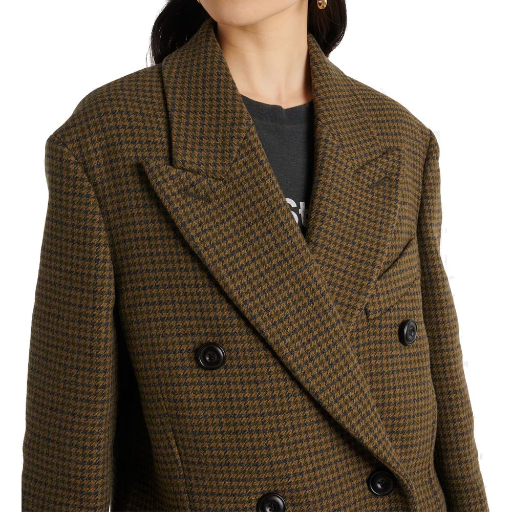Elevate your wardrobe with the Acne Studios Brown Fibers False coat, a masterful blend of wool and luxurious design, embodying sophistication and timeless allure.