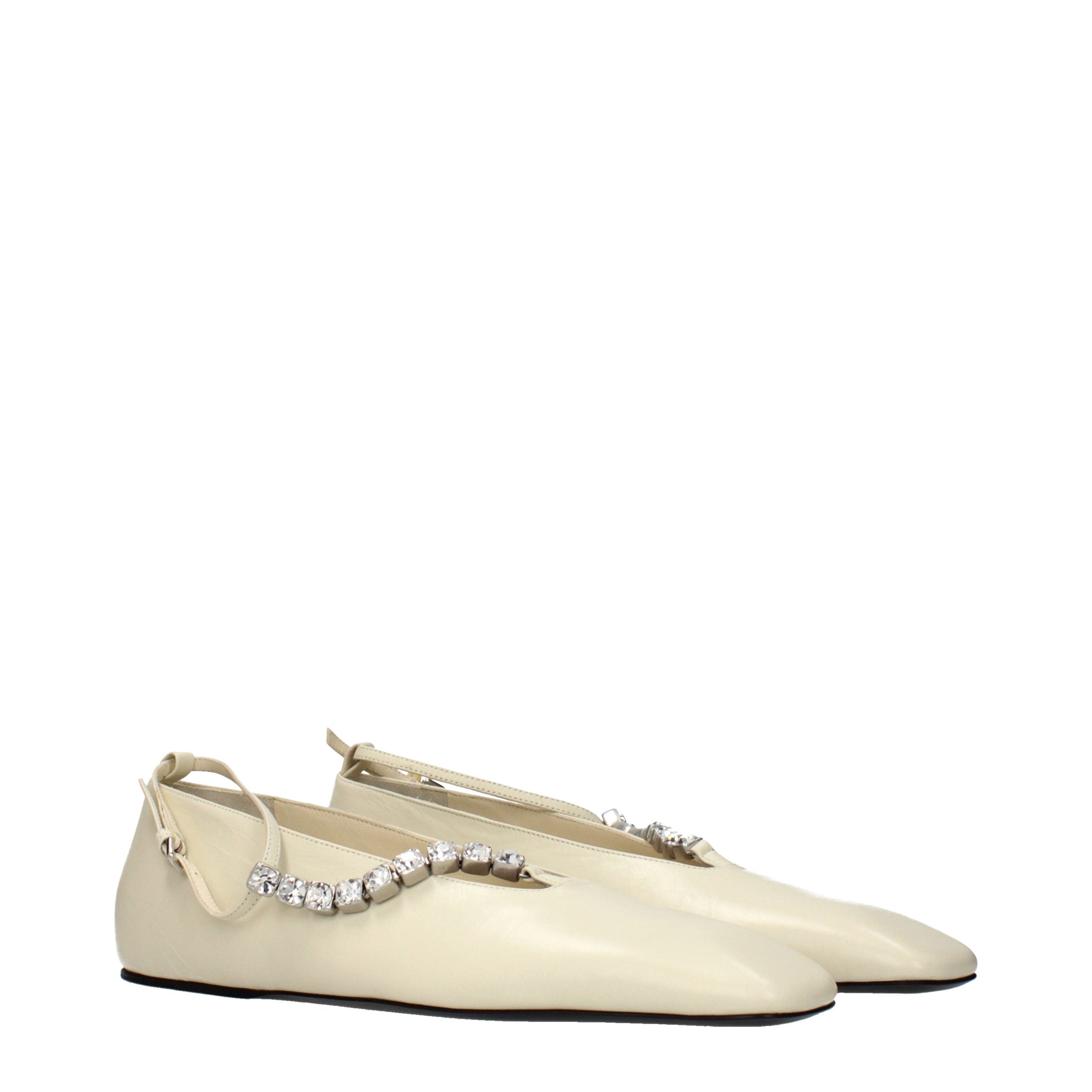 Elevate your style with Jil Sander Beige Leather Ballet Flats, where exquisite craftsmanship meets timeless elegance for a sophisticated allure in every step.