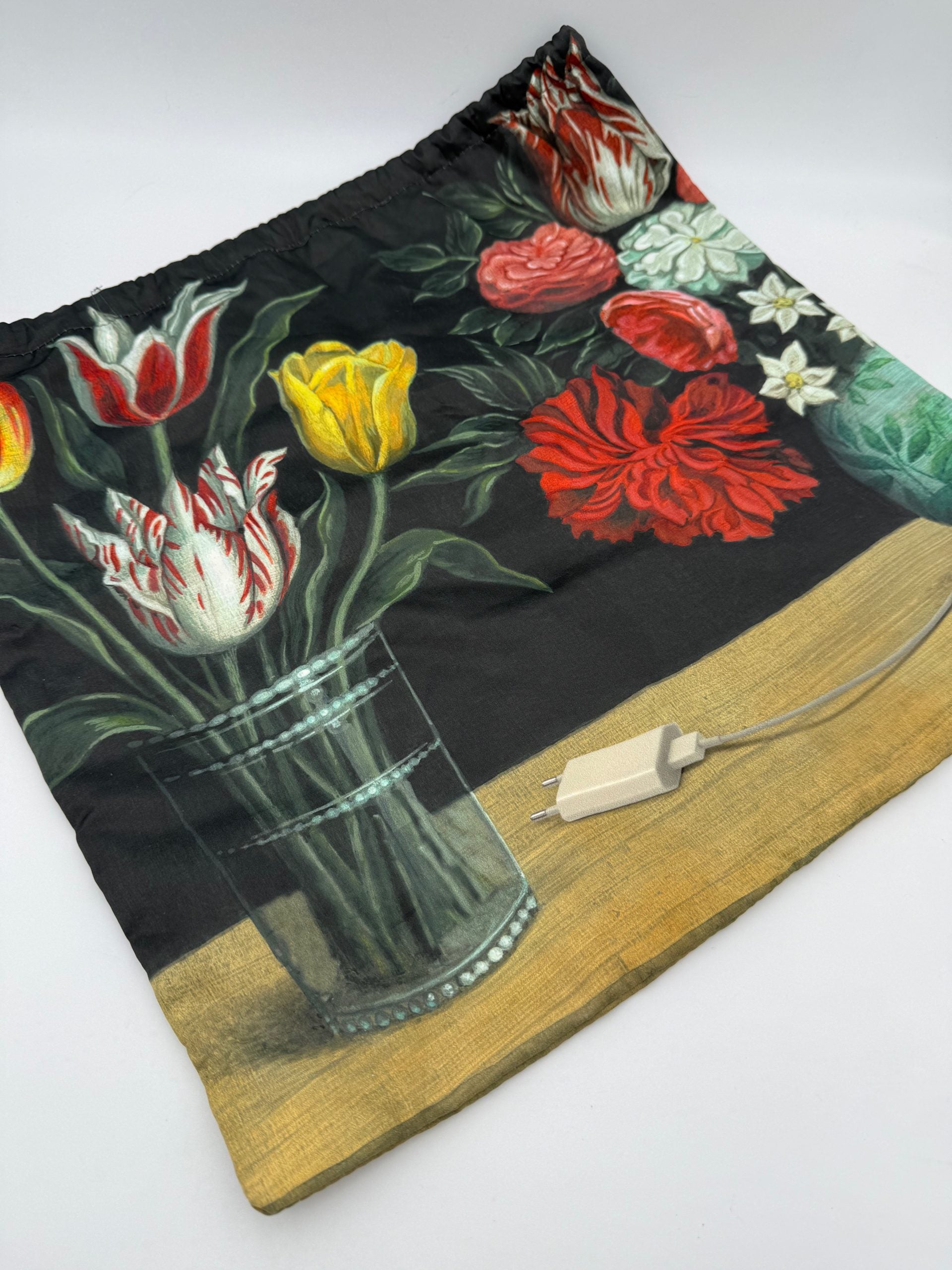 Gucci GUCCI DIONYSUS GG Supreme with Diamantes Handbag