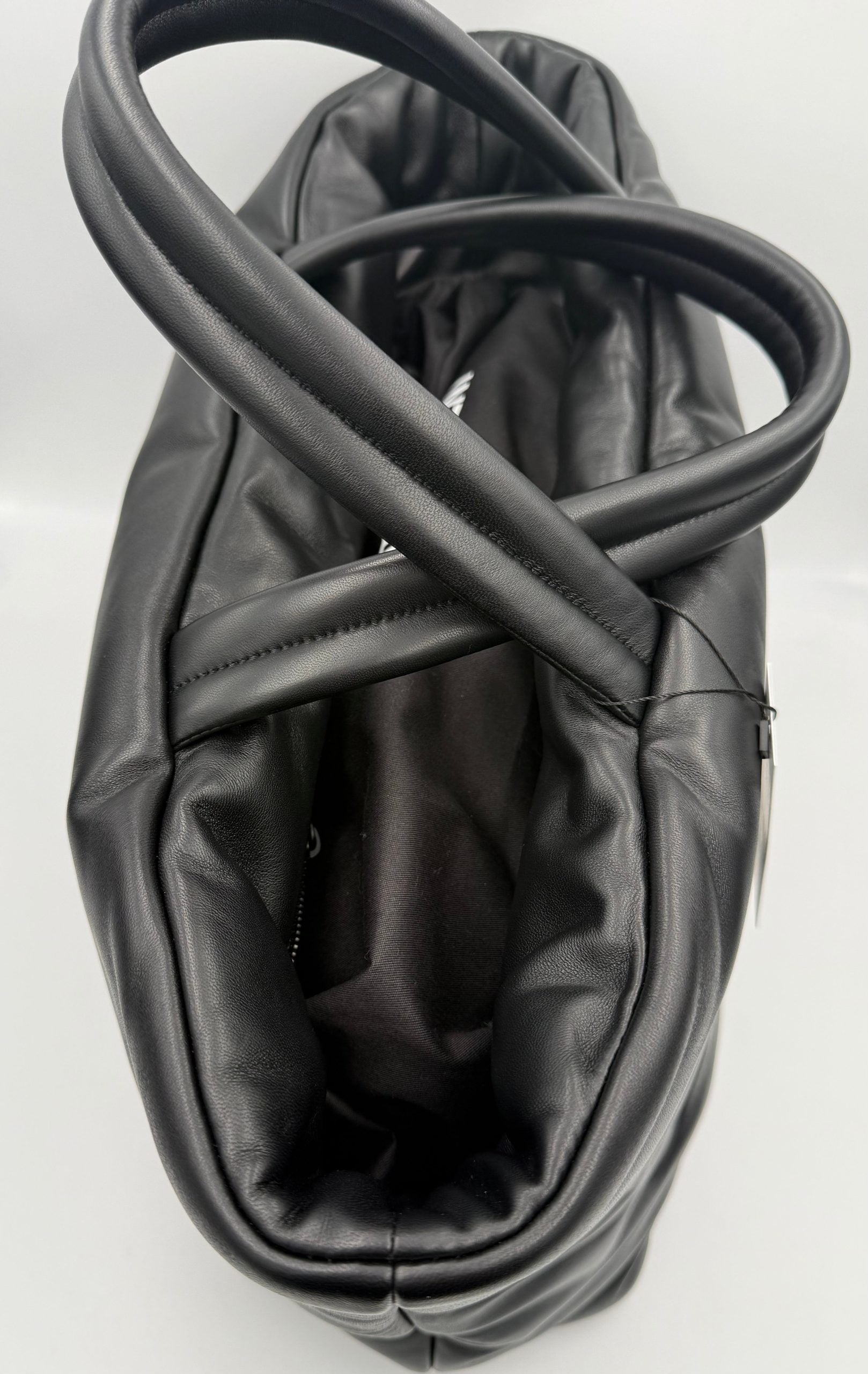 Saint Laurent SAINT LAURENT Shopping Bag Grande in Lamb Leather