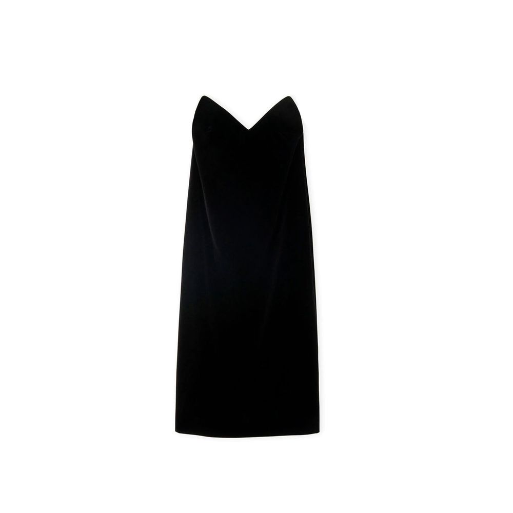 Indulge in the exquisite Loewe Black Cotton Cocktail Dress, a masterpiece of Italian craftsmanship, blending luxury and elegance for the discerning individual.